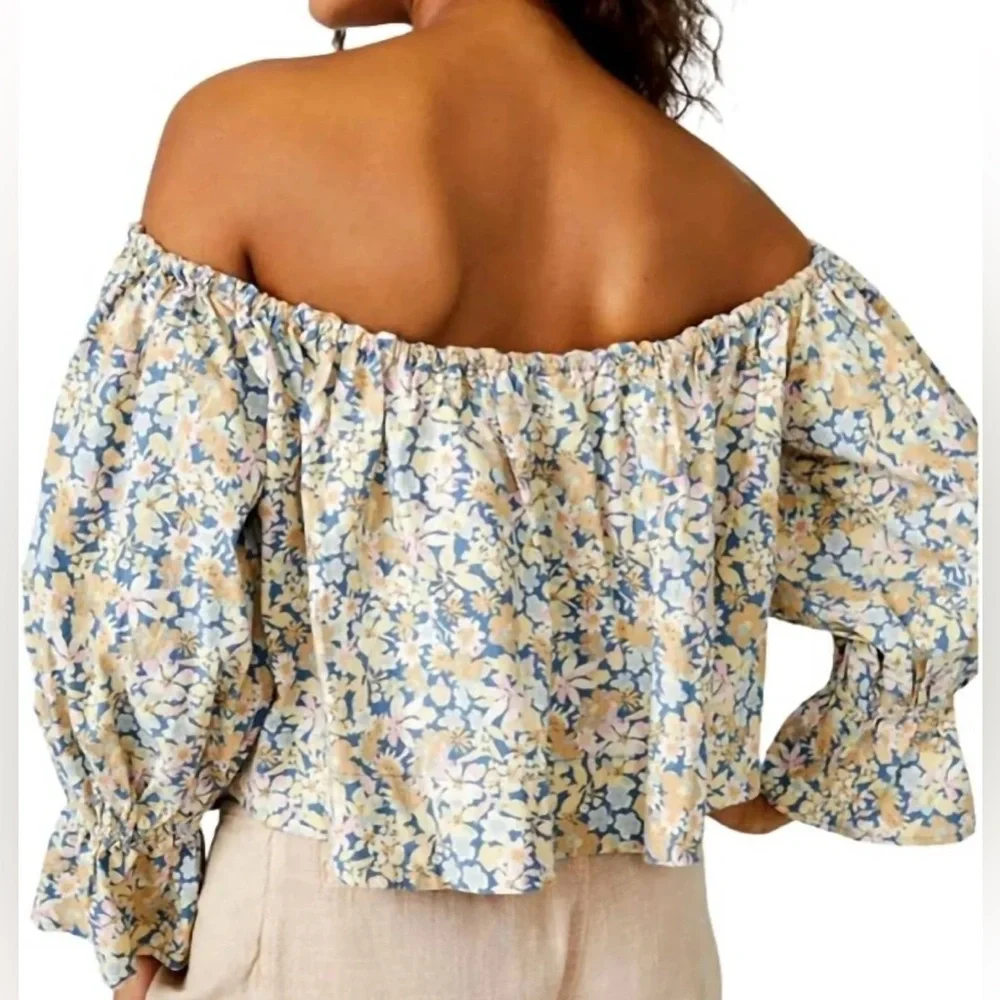 Free People new puff